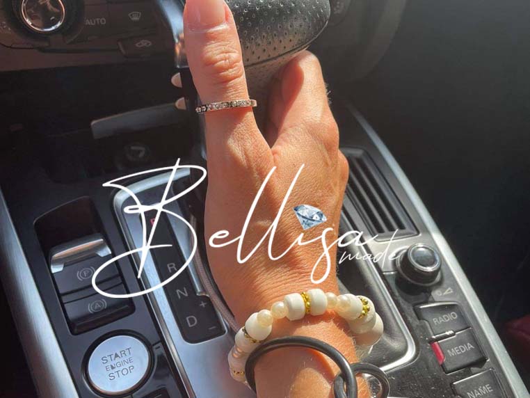 Bellisamadee